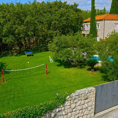 فيلة Exclusive With Private Pool In Dubrovnik Čilipi