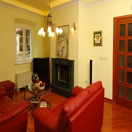 Villa In Near Dubrovnik With Pool Čilipi