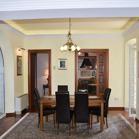 Villa In Near Dubrovnik With Pool *