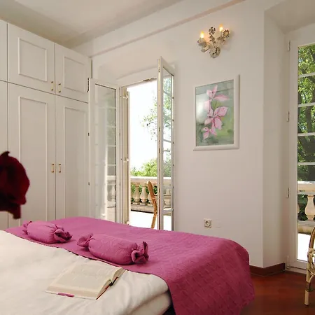 Villa In Near Dubrovnik With Pool