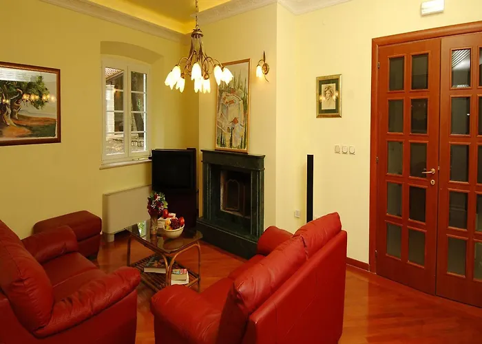 فيلة In Near Dubrovnik With Pool Čilipi